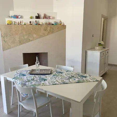 Prázdninový dům Renicedda A 300 M Dal Mare Marina di Mancaversa