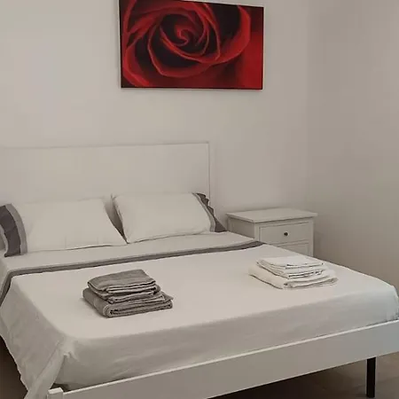 Holiday home Renicedda A 300 M Dal Mare *