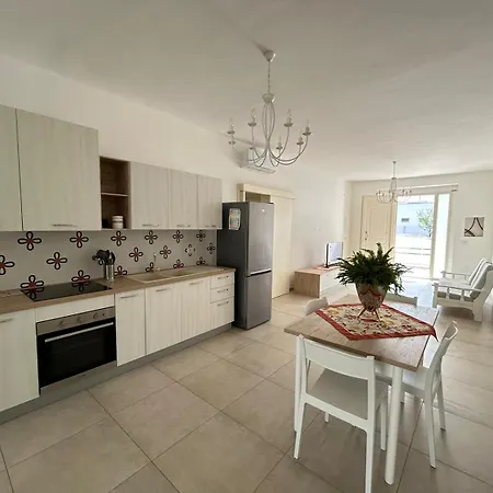 Ferienhaus Renicedda A 300 M Dal Mare Marina di Mancaversa
