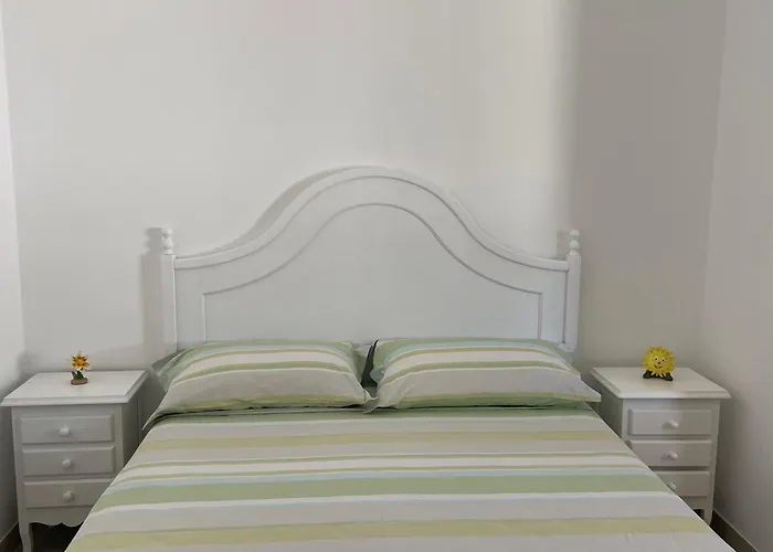 Renicedda A 300 M Dal Mare Ferienhaus *