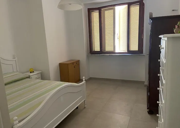 Ferienhaus Renicedda A 300 M Dal Mare